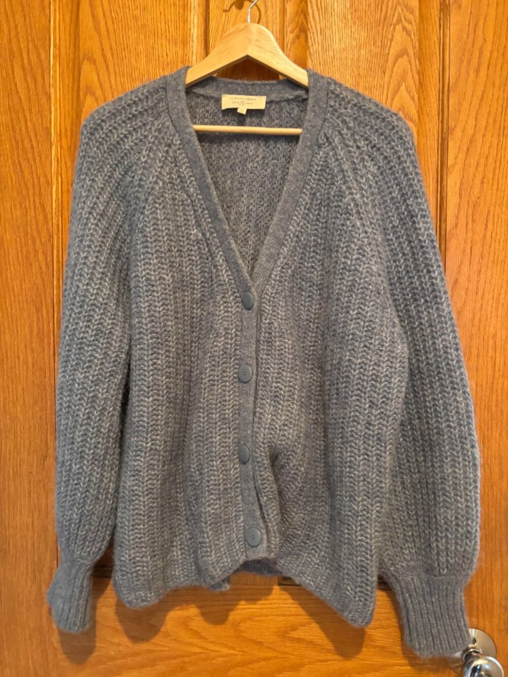 BEAUTIFUL SEZANE EMILE CARDIGAN IN DENIM BLUE COLOR L WORN ONCE - Picture 2 of 7